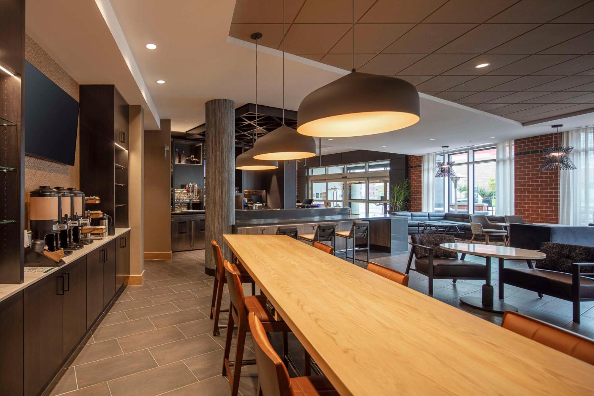 Hyatt Place Moncton-Downtown Extérieur photo