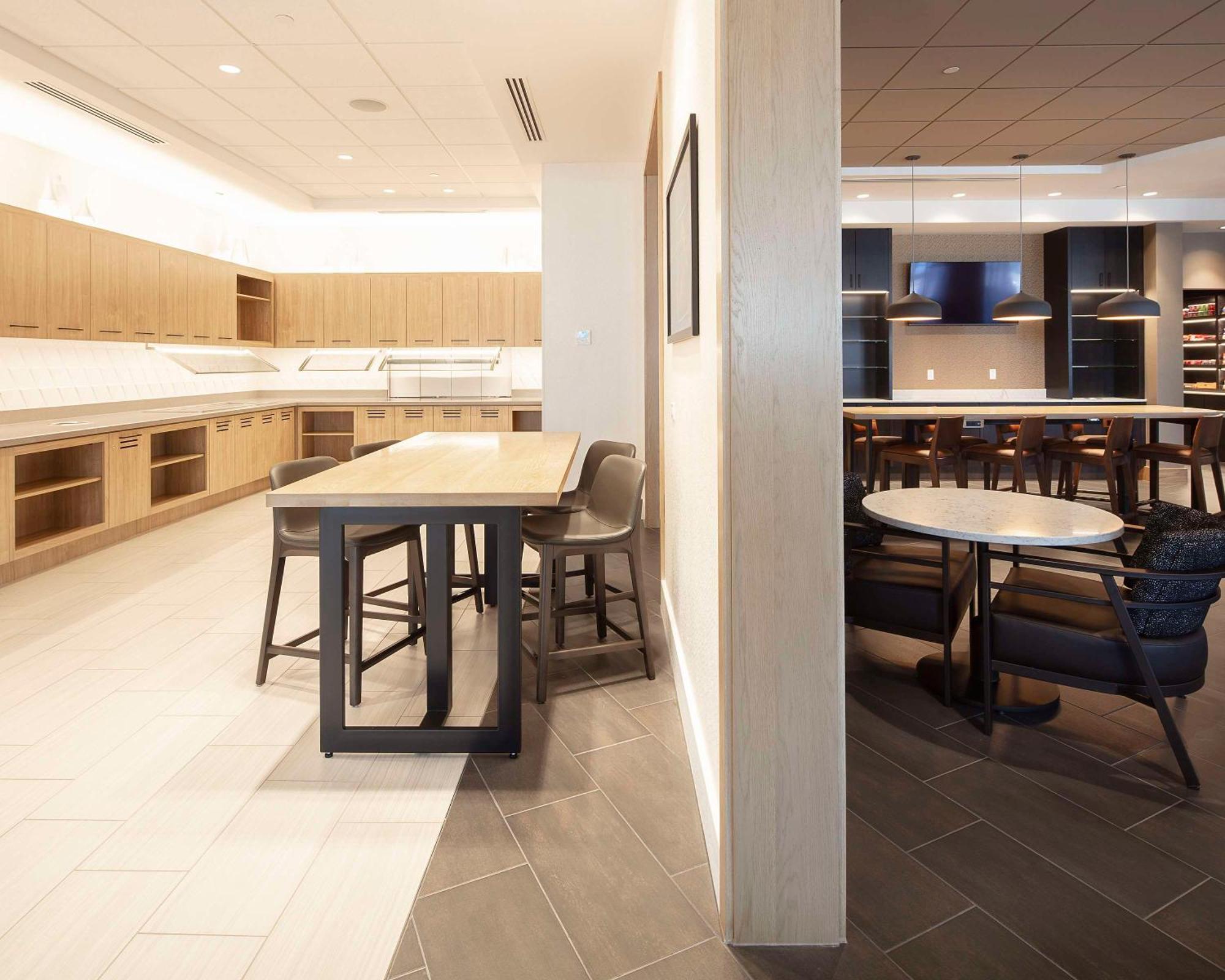 Hyatt Place Moncton-Downtown Extérieur photo