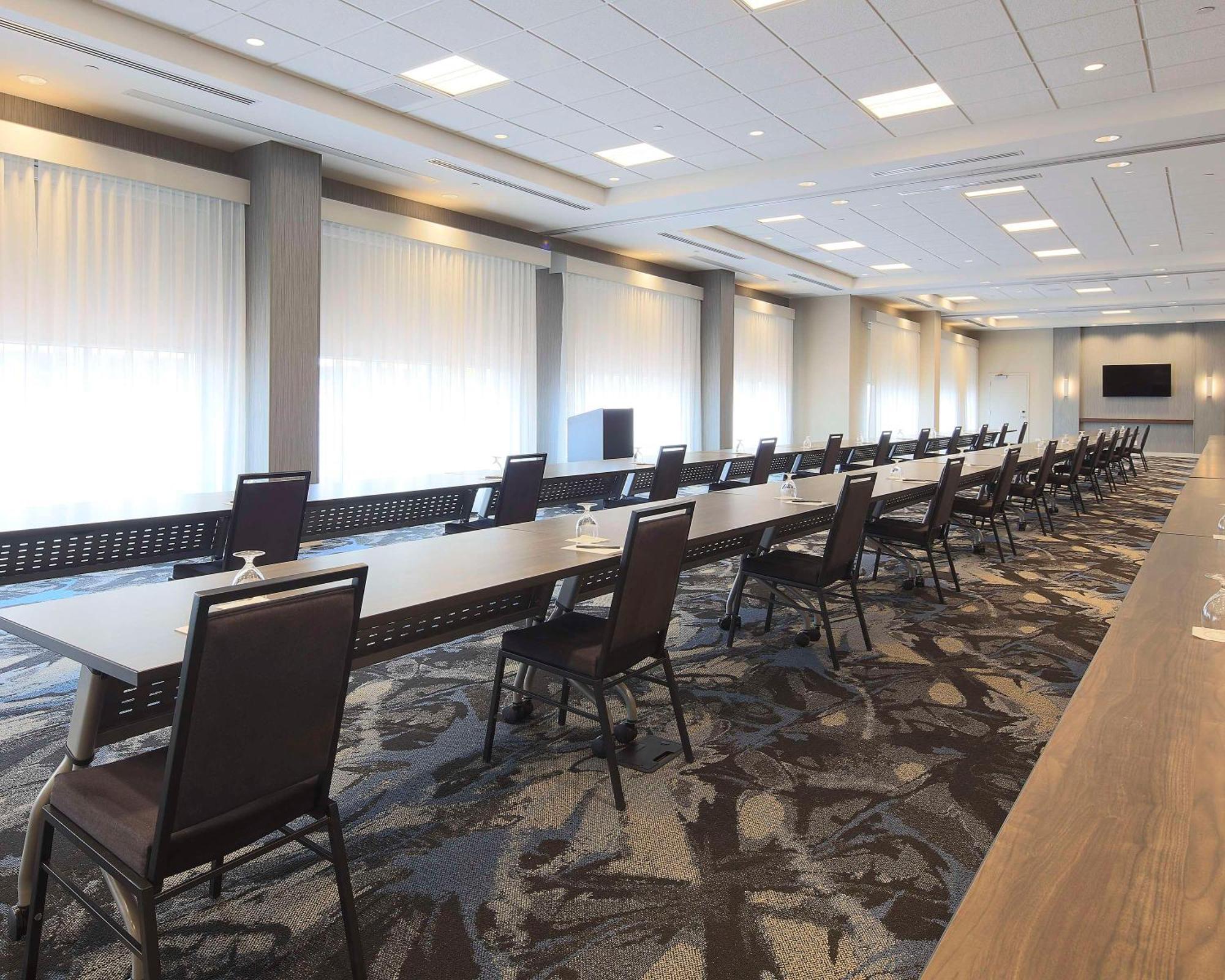 Hyatt Place Moncton-Downtown Extérieur photo
